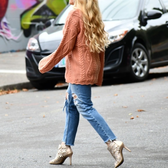 Sweater GRACE Cable Knit Sweater - Picture 3 of 4